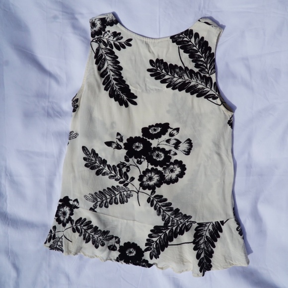 Work casual Flower top - Picture 4 of 5